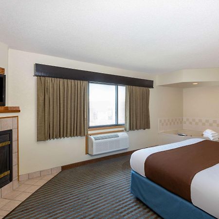 Americinn By Wyndham Lincoln North Dış mekan fotoğraf