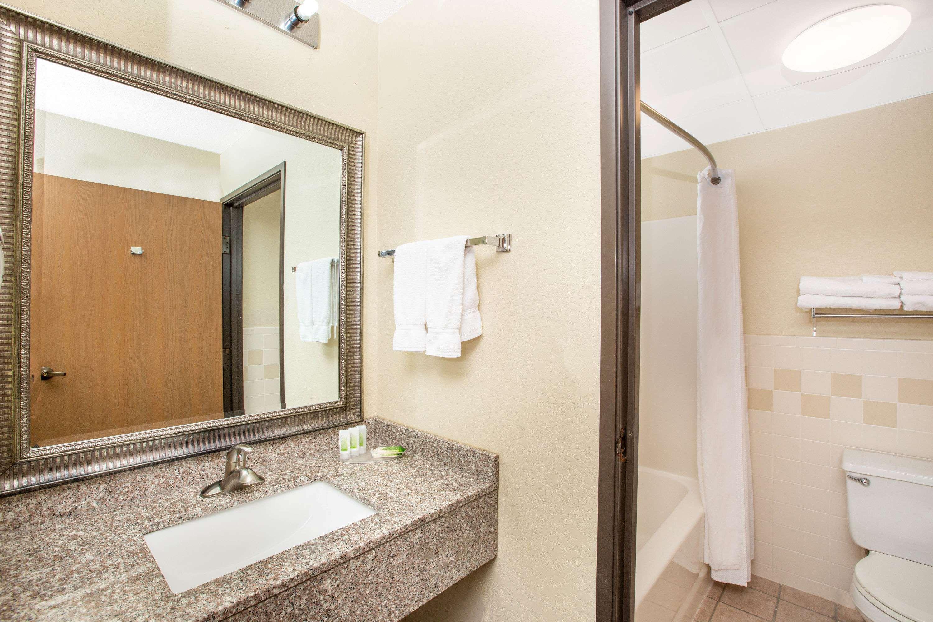 Americinn By Wyndham Lincoln North Dış mekan fotoğraf